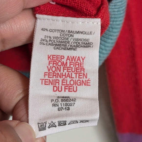 Mini Boden Floral Red Sweater Cardigan Flowers 9-10Y - Picture 11 of 12